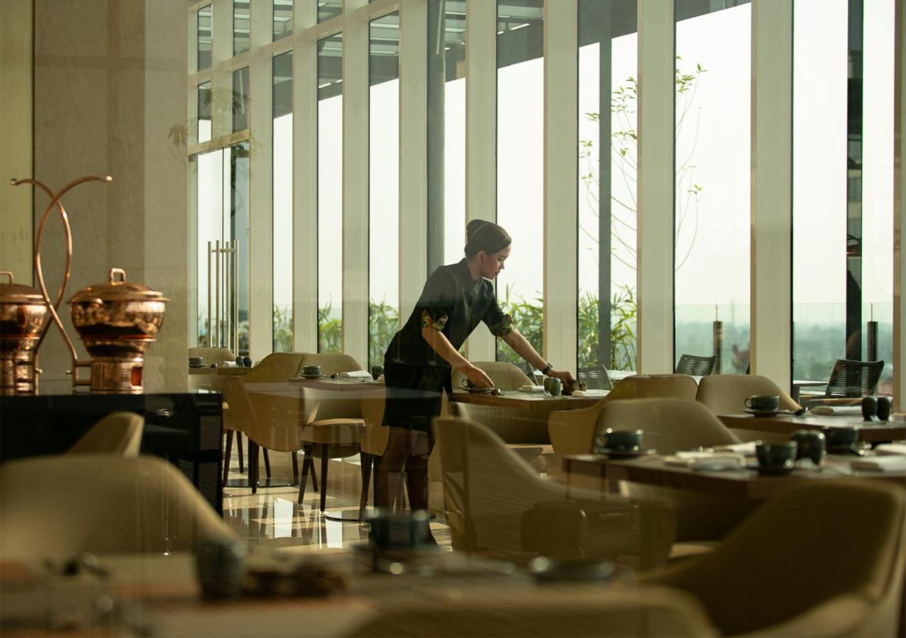 Trembesi Hotel Serpong Esterno foto
