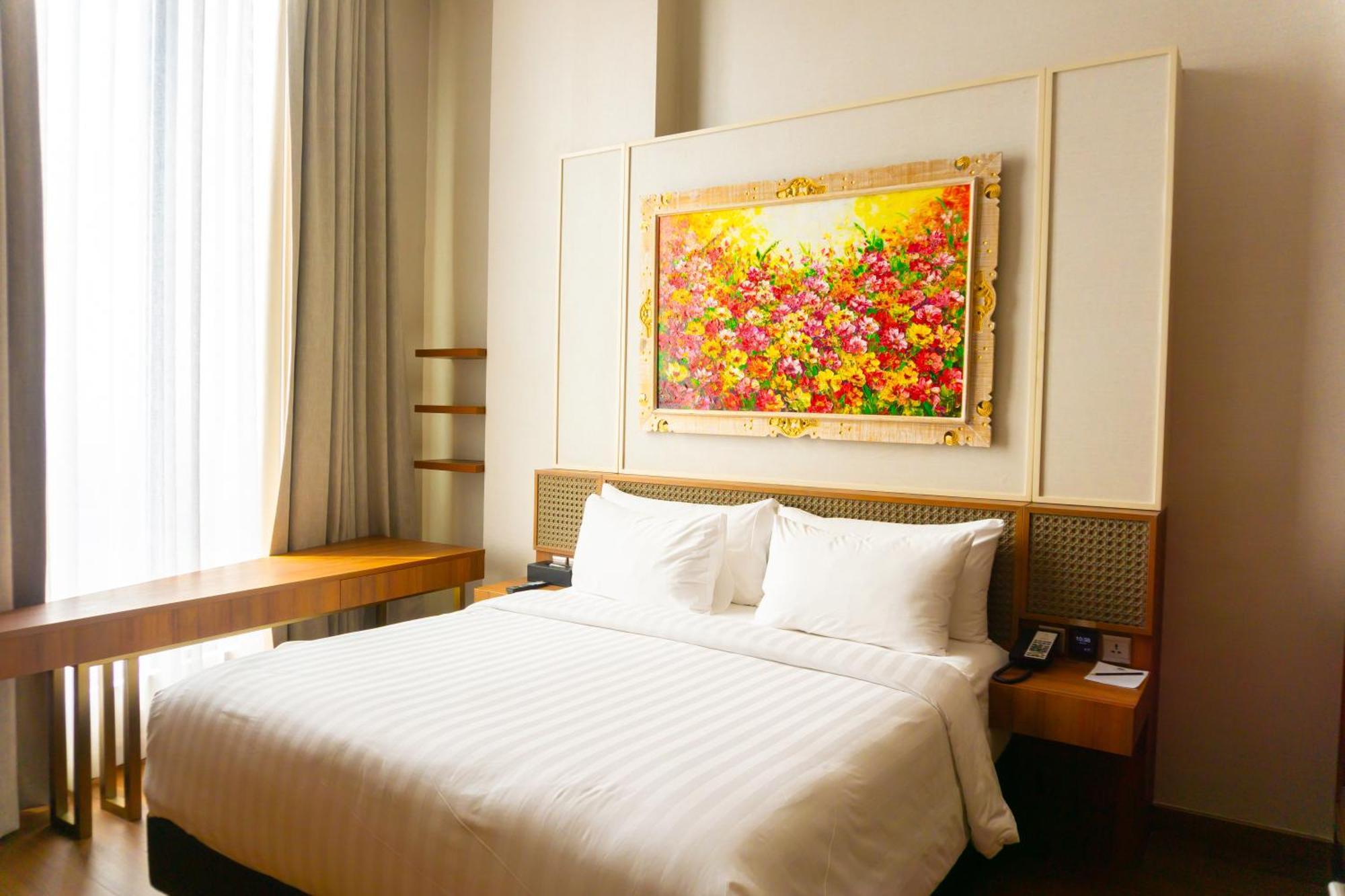 Trembesi Hotel Serpong Esterno foto